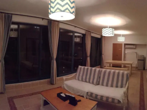 Wanke Shuangyuewan Seaview Apartment