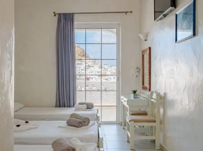 Sunrise Hotel
