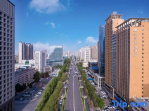 Jinjiang Metropolo Hotel (Baotou Gangtie Avenue Wanda Plaza)
