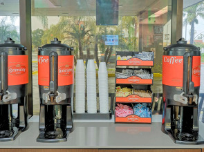 Motel 6 Los Angeles, CA - Los Angeles - LAX