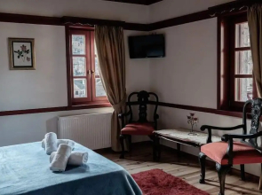 Meliteion Traditional Hotel