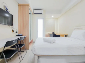Cool And Warm Studio Apartment At B Residence