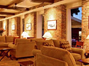 Gunpowder House & Suites