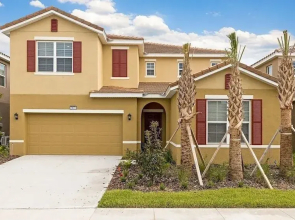 7 Bed Private Pool Home In Solterra Resort 7 Bedroom Home by RedAwning