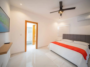 First Class 4br King Size Villa In Sosua Town!