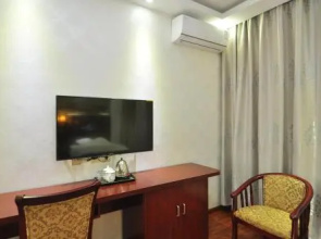 Hanggong Holiday Hotel