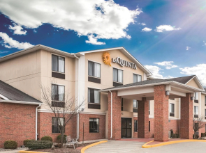 La Quinta Inn & Suites by Wyndham Norwich-Plainfield-Casino