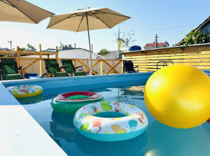 Lyutik Guest House