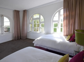 The Clarendon - Fresnaye