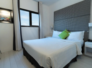 Best Western Regency Suites