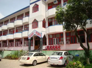 Munish Resorts