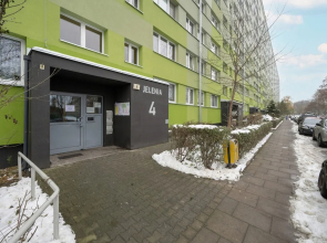Apartment Close to the Park by Renters