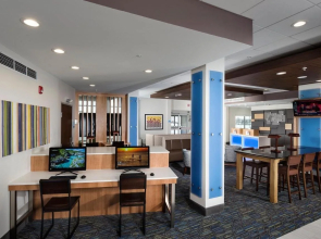 Holiday Inn Express & Suites West Des Moines - Jordan Creek by IHG
