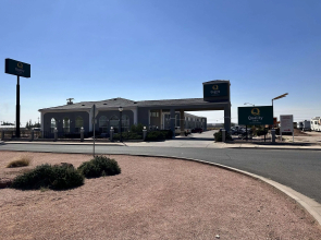 Econo Lodge Winslow I-40