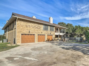 Canyon Lake Home: Hill Country & Water Views!