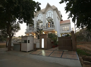 Hotel Exotica Gurgaon