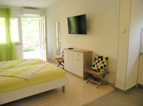 Apartments Leo