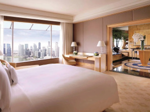 The Ritz-Carlton, Millenia Singapore