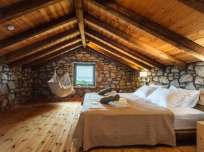 Gerakada Luxury-Horizon Villa with Private Pool