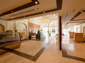 Holiday Plus Hotel Suites Al Nozha - هوليداي بلس النزهة