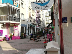Daffne Otel