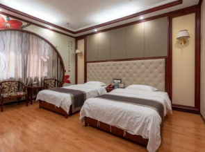 Jin De Hotel