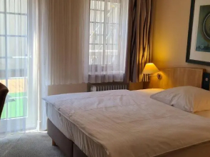 Hotel Garni Am Ellinger Tor