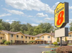 Super 8 By Wyndham Radford Va