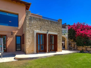 Junior Villa Gz01 Galata