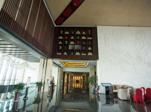 Lanxi Xingmao Resort Hotel