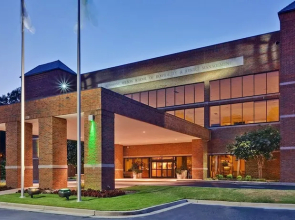 Fogelman Executive Center