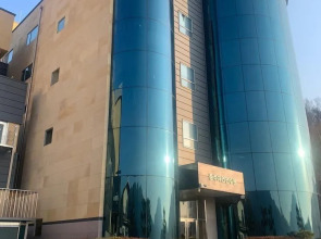 Moonkang S Spa Hotel