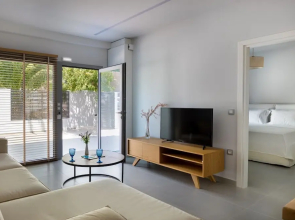 Chania Region- Sunny House- Near the Airport