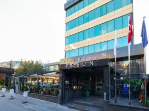 Resun Hotel