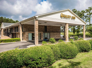 Quality Inn Manning I-95