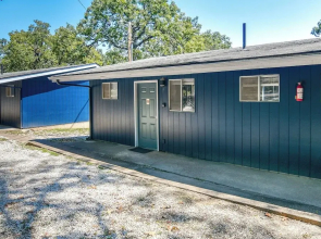 Lakefront Escape w/ Boat Slip on Table Rock Lake!