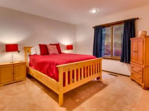 Serenity at Tahoe Donner | Peaceful, Close to Ski & Lake