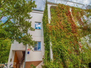 Secluded Holiday Home in Azillanet With Private Pool