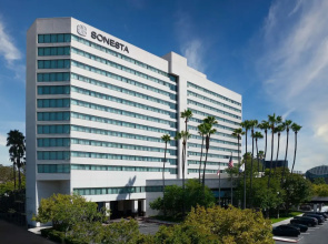 Wyndham Irvine-Orange County Airport