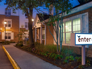 Sonesta Simply Suites Falls Church