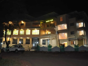 Hotel Pride Residency