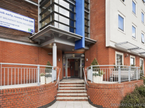 Holiday Inn Express Stevenage by IHG
