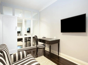 BAYSIDE RETREAT-hosted by:L'Abode Accommodation