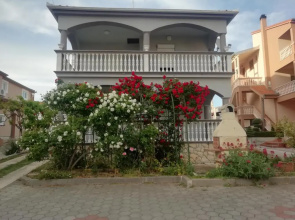 Apartmani kod Rade