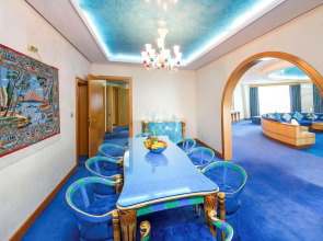 Oryx Grand Jebel Hafeet Hotel