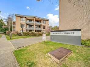 2-bed With Pool, Bbq, Tennis Court & Parking