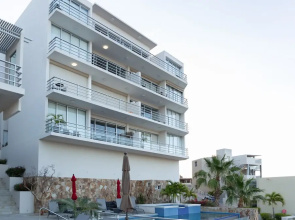 Cascadas de Pedregal Cascadas 405 - 2 Br condo
