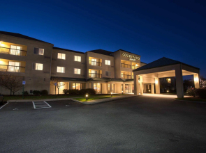 Courtyard by Marriott Raynham