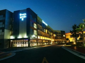 Jeju Pearly Hotel