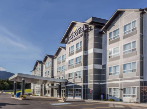 Microtel Inn & Suites by Wyndham Kitimat